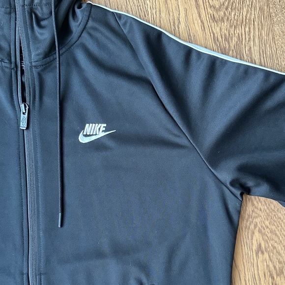 Nike Sportswear Full Zip Hoodie – Black, Men’s Medium - Picture 6 of 9